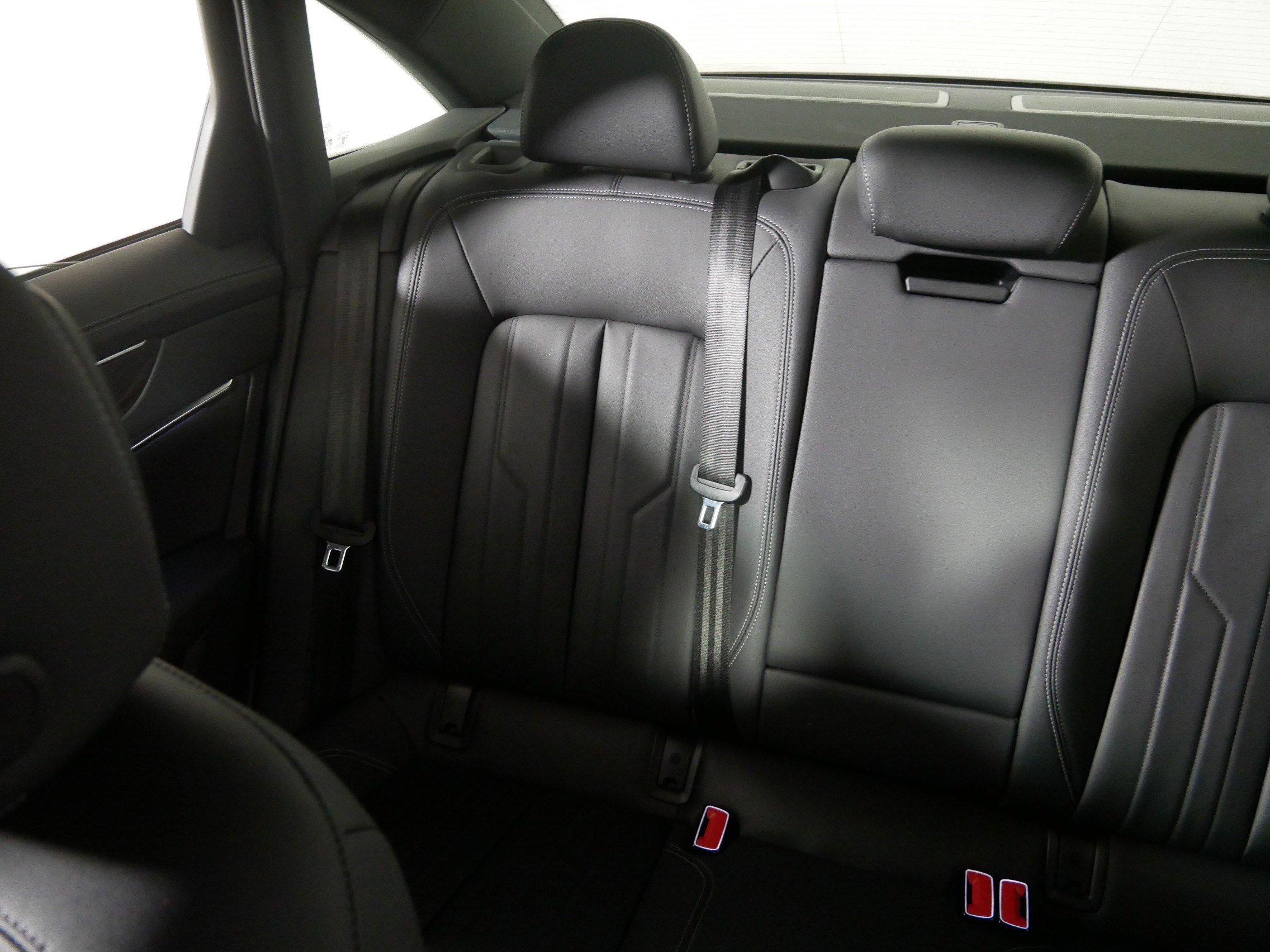 Used 2023 Audi A6 2.0T Premium image 12