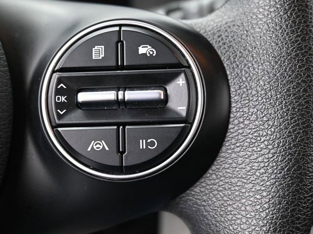 Used 2023 Kia Soul LX w/ LX Technology Package image 16