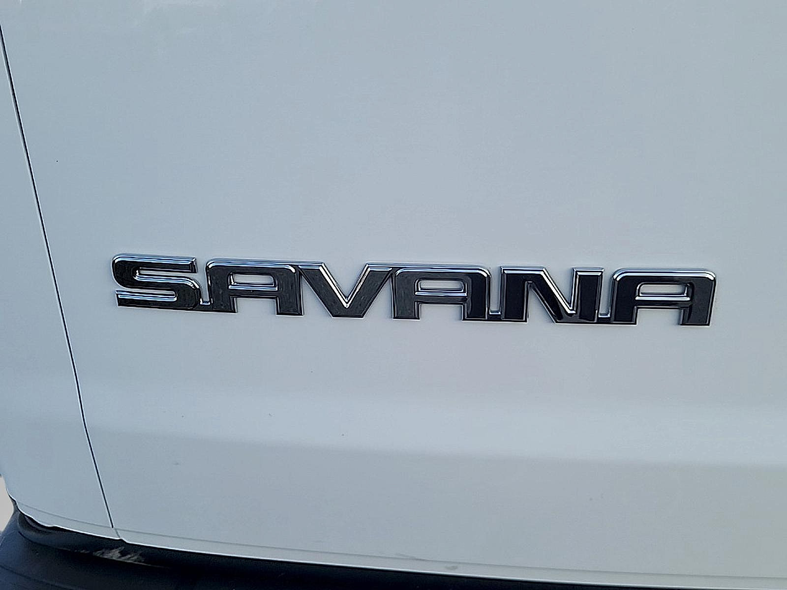 Used 2025 GMC Savana 2500 w/ Driver Convenience Package RWD image 23
