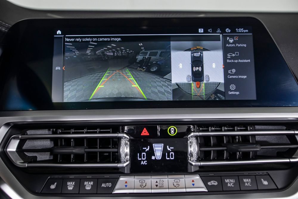 Used 2022 BMW M440i Convertible RWD image 28