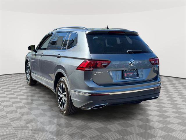 Used 2021 Volkswagen Tiguan SE w/ Panoramic Sunroof Package AWD/4WD image 6