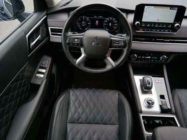 Used 2024 Mitsubishi Outlander SEL Black Edition AWD/4WD image 12