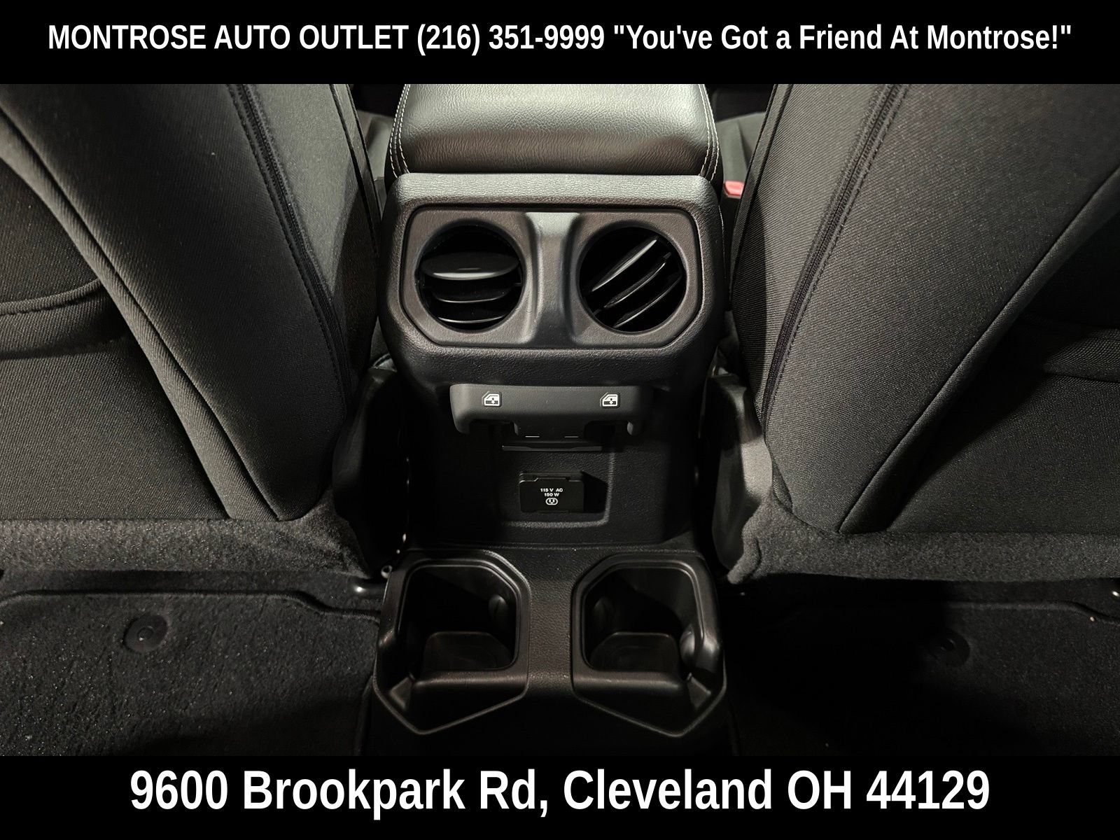 Used 2021 Jeep Wrangler Unlimited Sahara w/ Uconnect 4C Nav & Sound Group AWD/4WD image 40