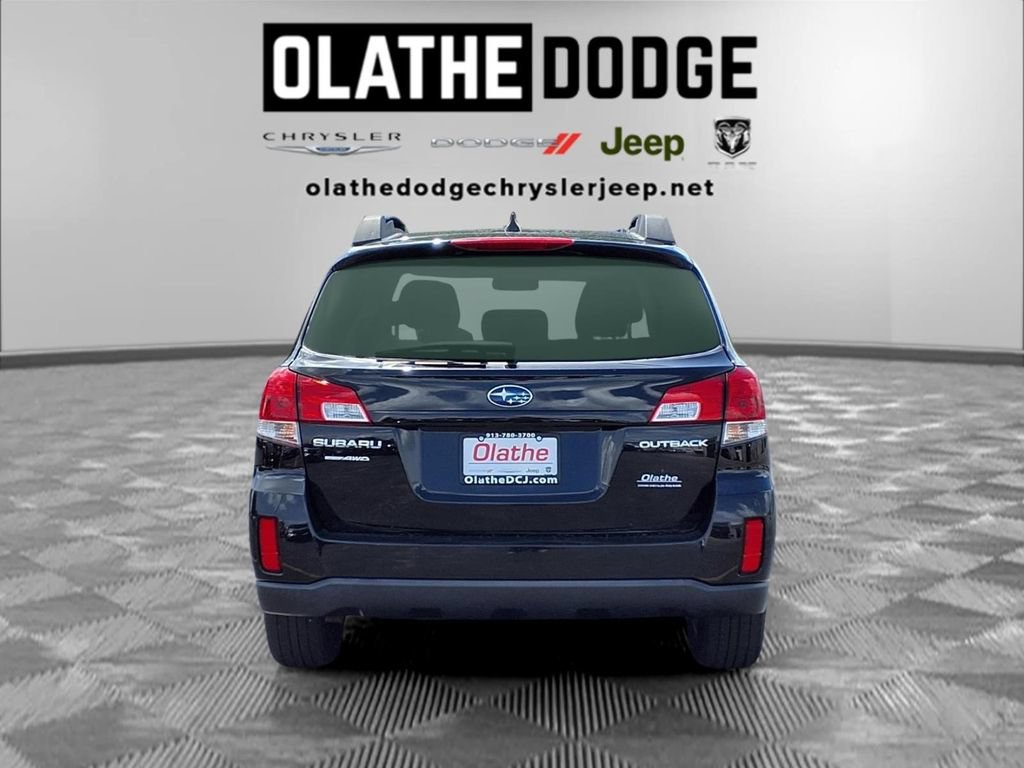 Used 2011 Subaru Outback 2.5i Limited AWD/4WD image 28