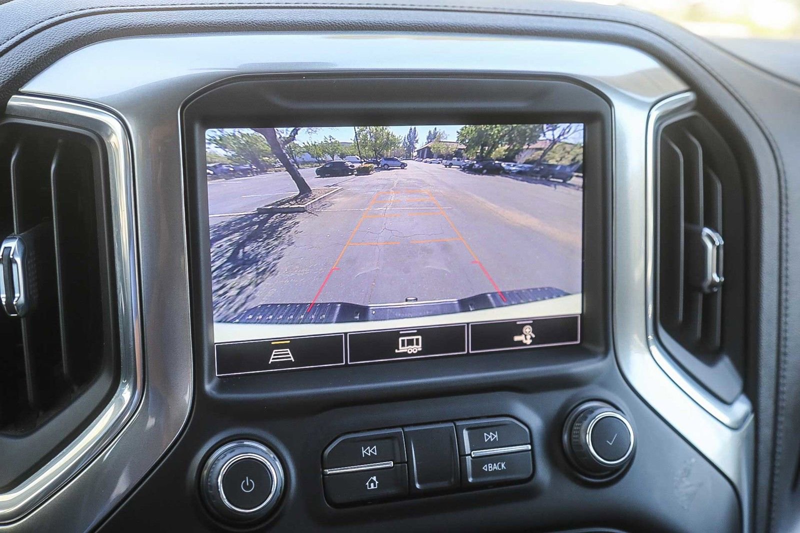 Used 2023 Chevrolet Silverado 2500 LTZ AWD/4WD image 21