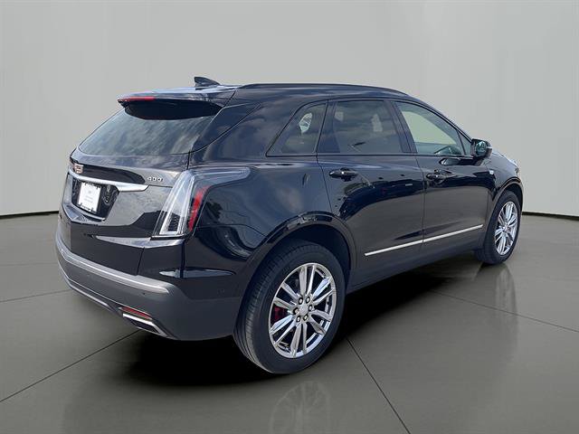 Certified 2024 Cadillac XT5 Sportv w/ Technology Package AWD/4WD image 5