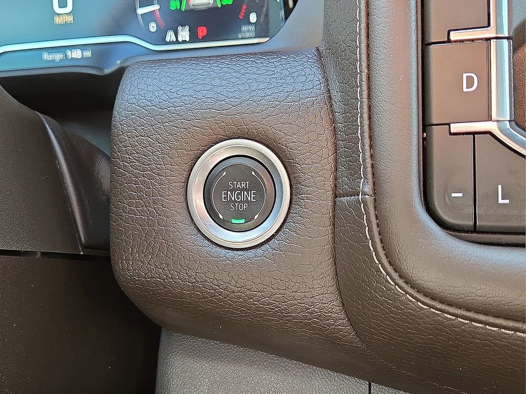Used 2024 GMC Yukon Denali image 33