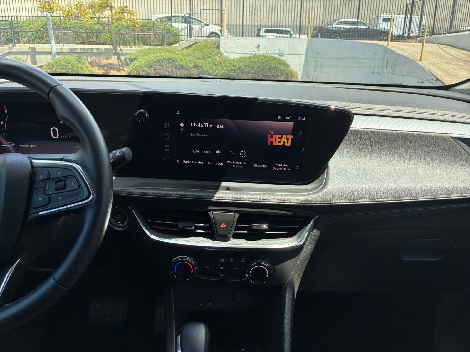 Used 2025 Buick Encore GX Preferred image 17