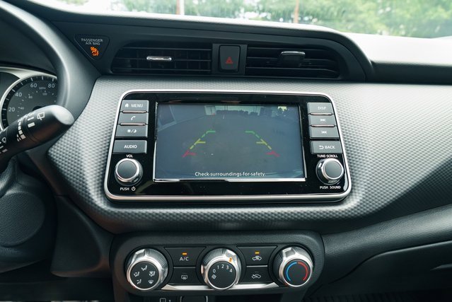 New 2025 Nissan Kicks Play S image 13