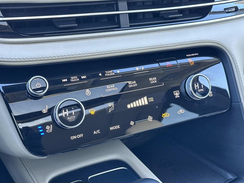 Used 2023 INFINITI QX60 Luxe w/ Cargo Package image 13