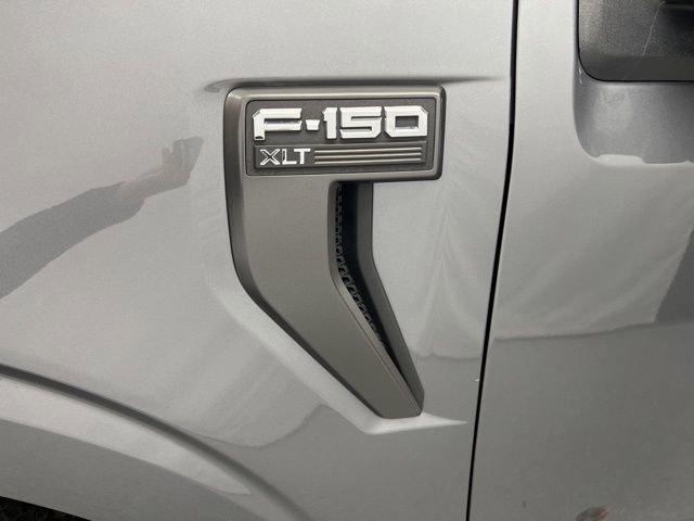Used 2022 Ford F150 XLT w/ Equipment Group 302A High image 13