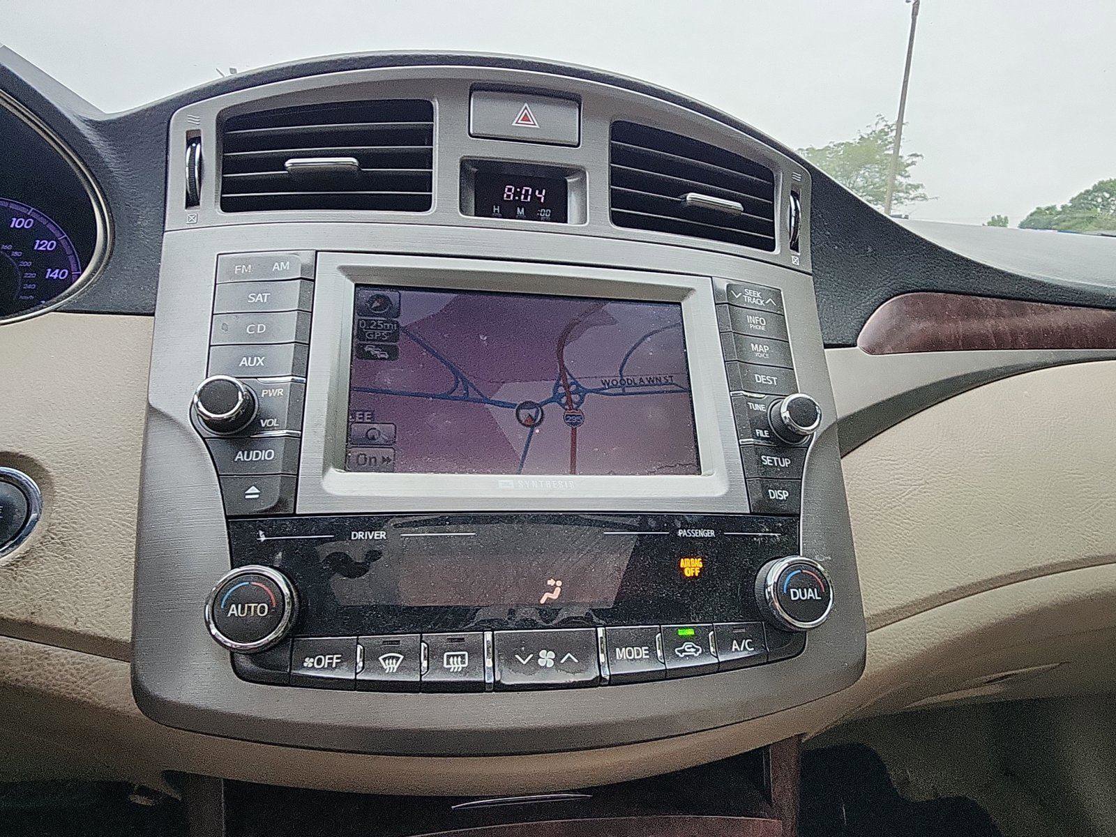 Used 2011 Toyota Avalon Limited FWD image 14