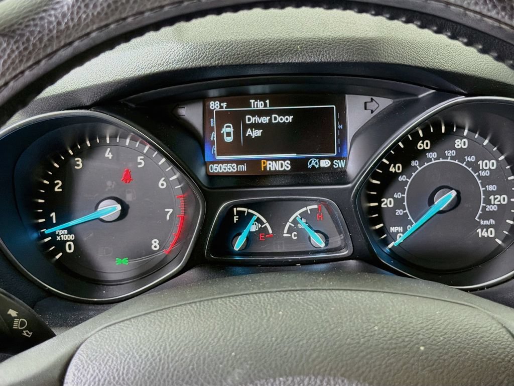 Used 2019 Ford Escape Titanium AWD/4WD image 14