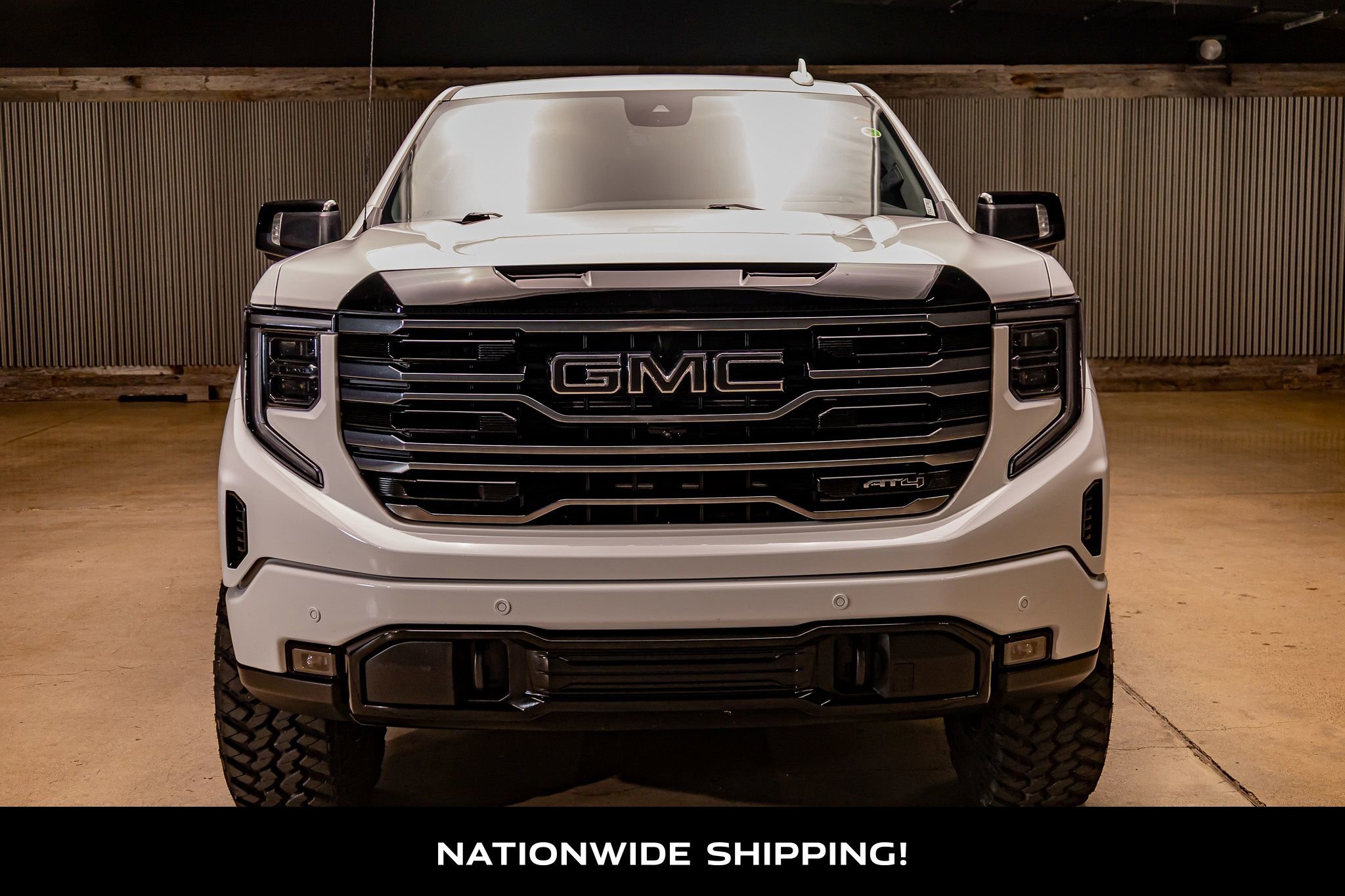 Used 2025 GMC Sierra 1500 AT4 w/ Technology Package image 4