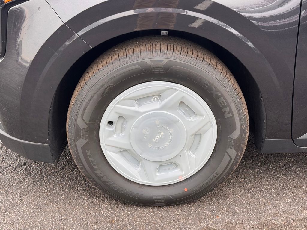 New 2026 Kia Carnival FWD image 9