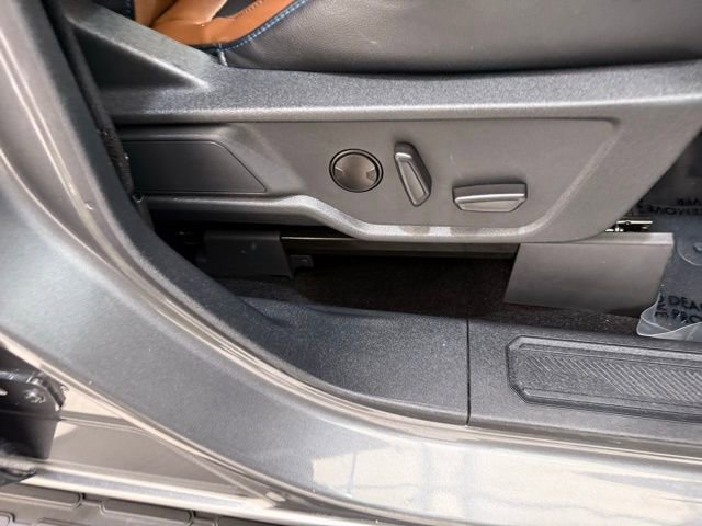 Used 2022 Ford Bronco Outer Banks image 19