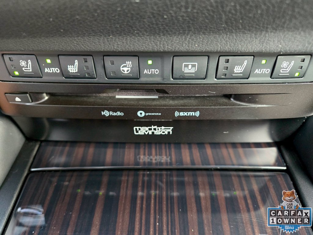 Used 2021 Lexus ES 300h Ultra Luxury w/ Accessory Package FWD image 46