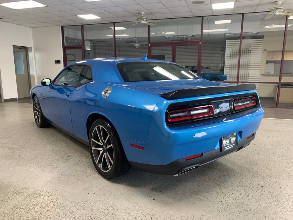 Certified 2023 Dodge Challenger R/T w/ Plus Package RWD image 6