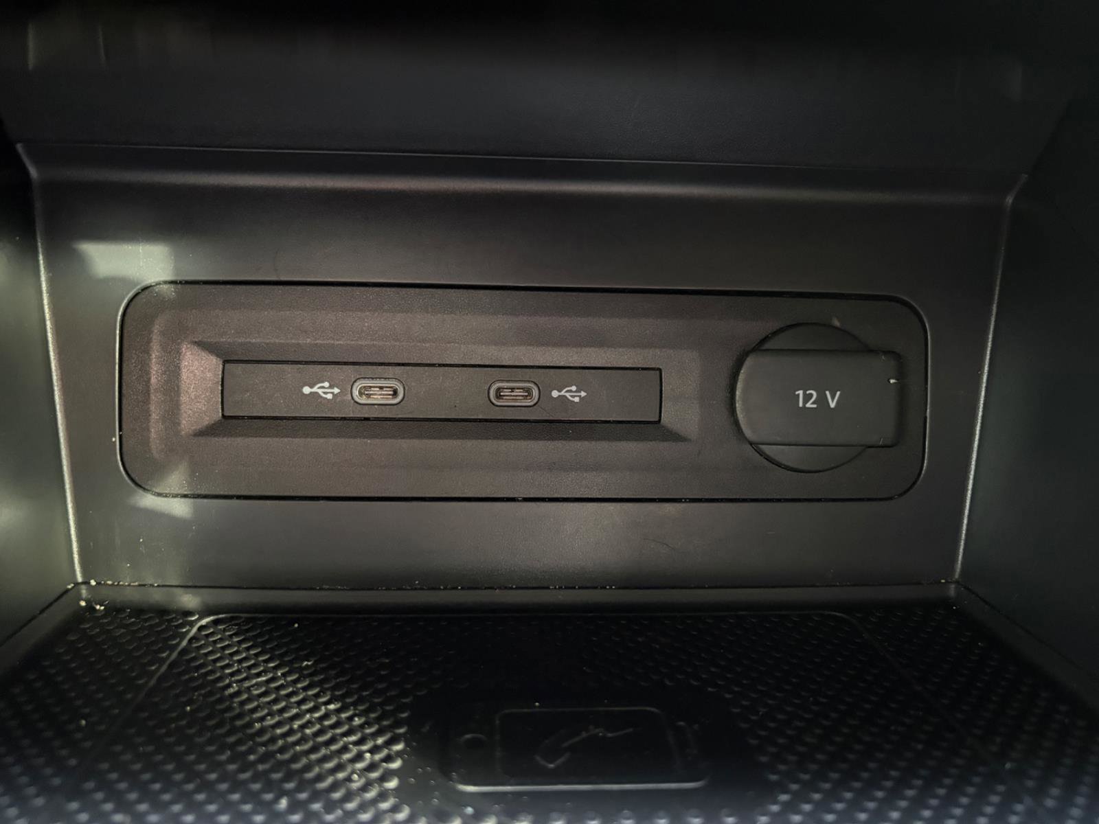 Used 2022 Volkswagen Atlas SE image 30