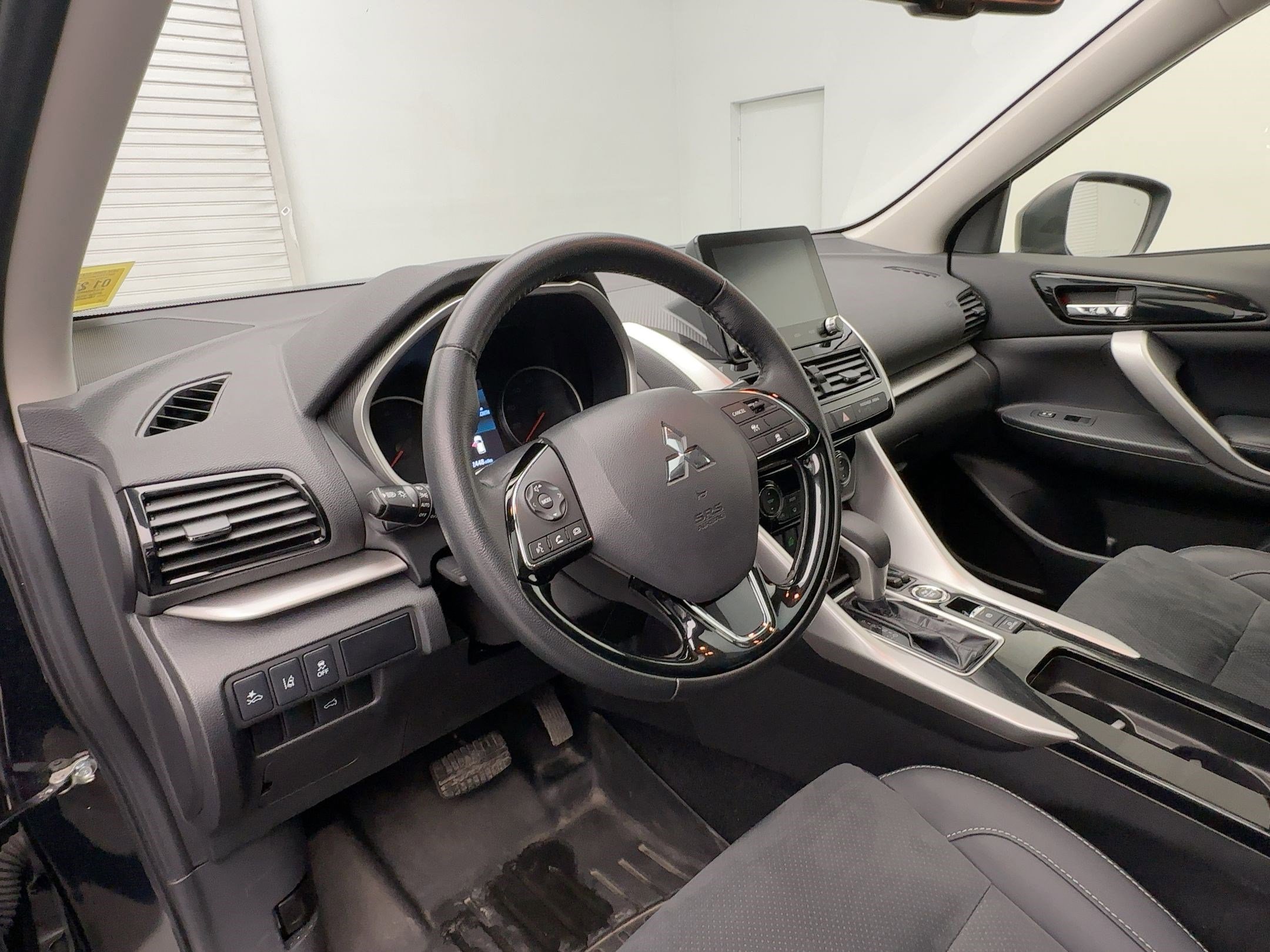 Used 2024 Mitsubishi Eclipse Cross SE image 4