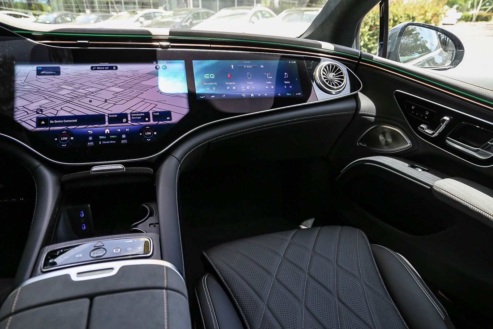 Used 2024 Mercedes-Benz EQS 580 4MATIC Sedan image 19