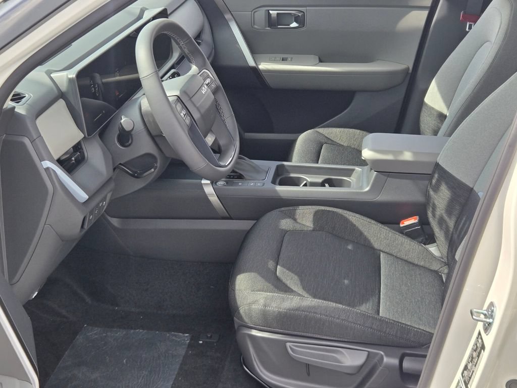 New 2027 Kia Seltos LX FWD image 6