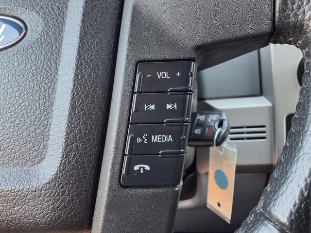 Used 2014 Ford F150 Lariat w/ Equipment Group 502A Luxury AWD/4WD image 30