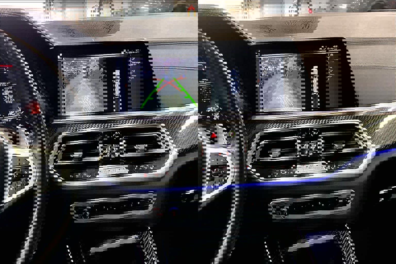 Used 2021 BMW X5 M50i w/ Premium Package image 7