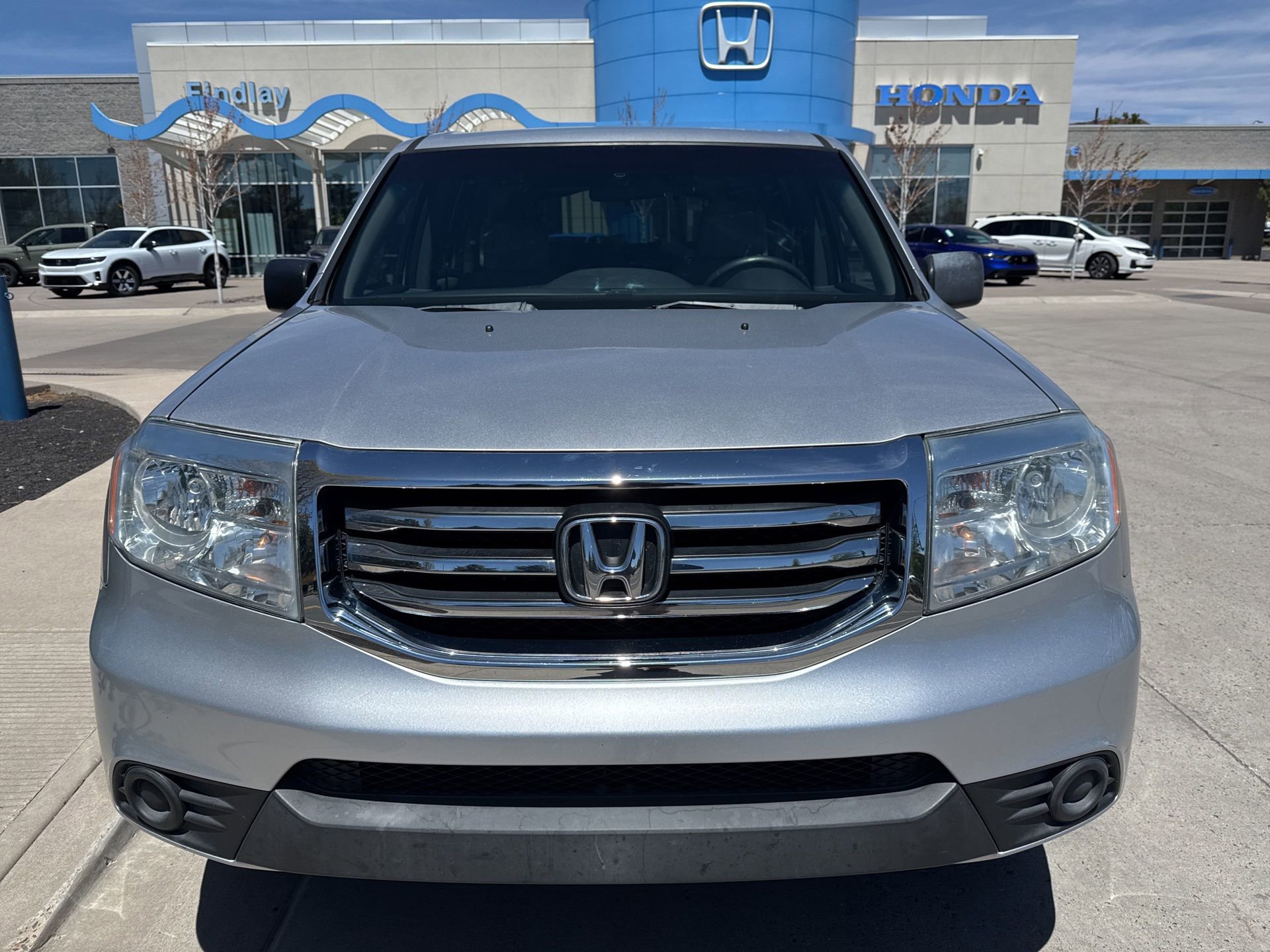 Used 2015 Honda Pilot LX image 2