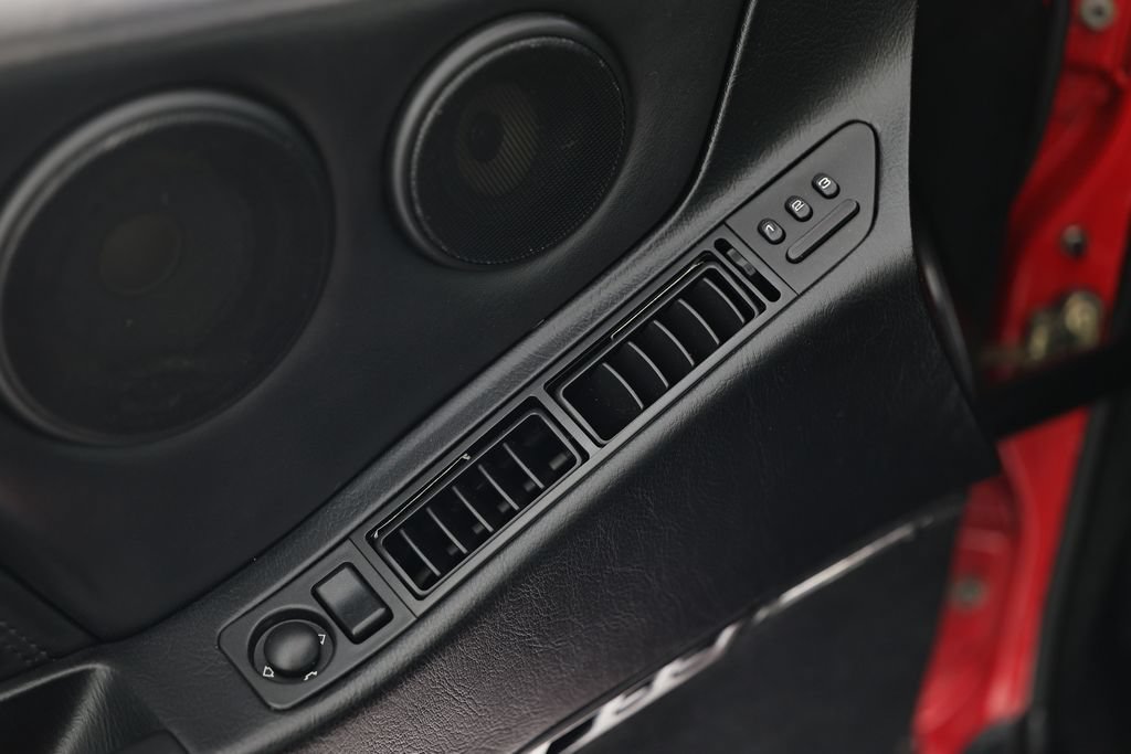 Used 1994 Porsche 928 GTS RWD image 24