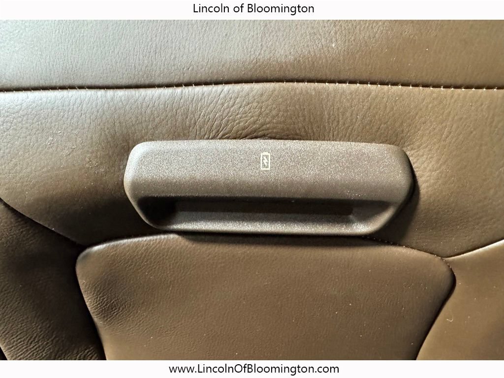 Used 2025 Ford Expedition King Ranch AWD/4WD image 20