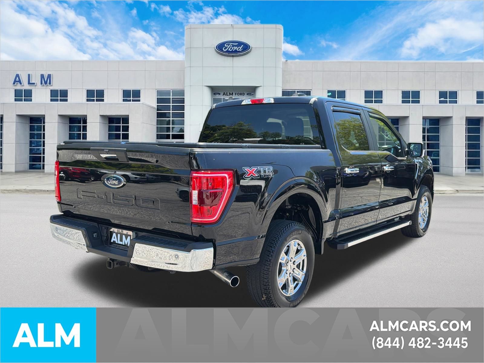 Used 2023 Ford F150 XLT w/ XTR Package AWD/4WD image 5