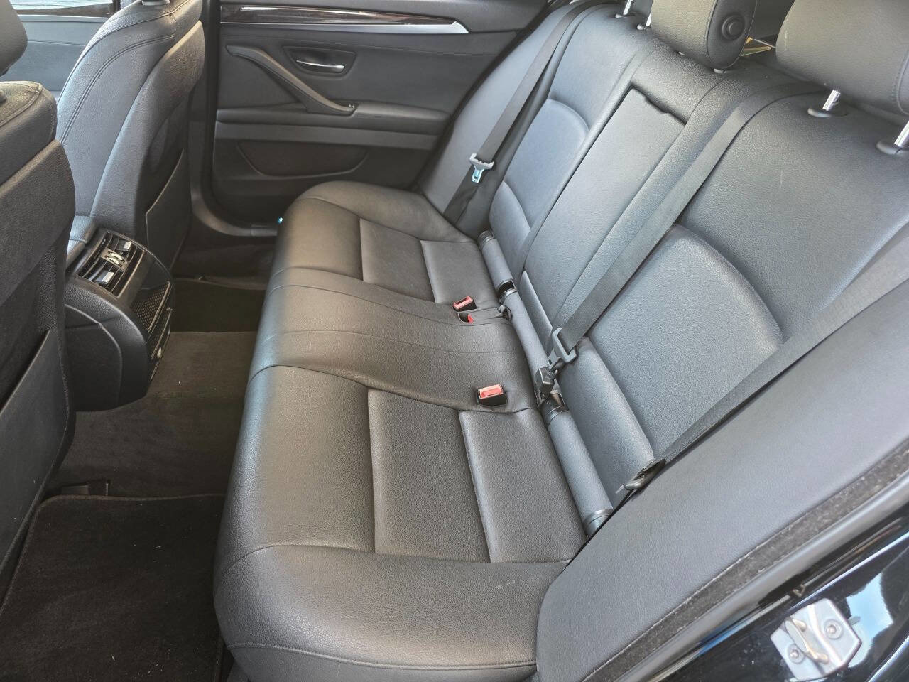 Used 2016 BMW 528i Sedan RWD image 30