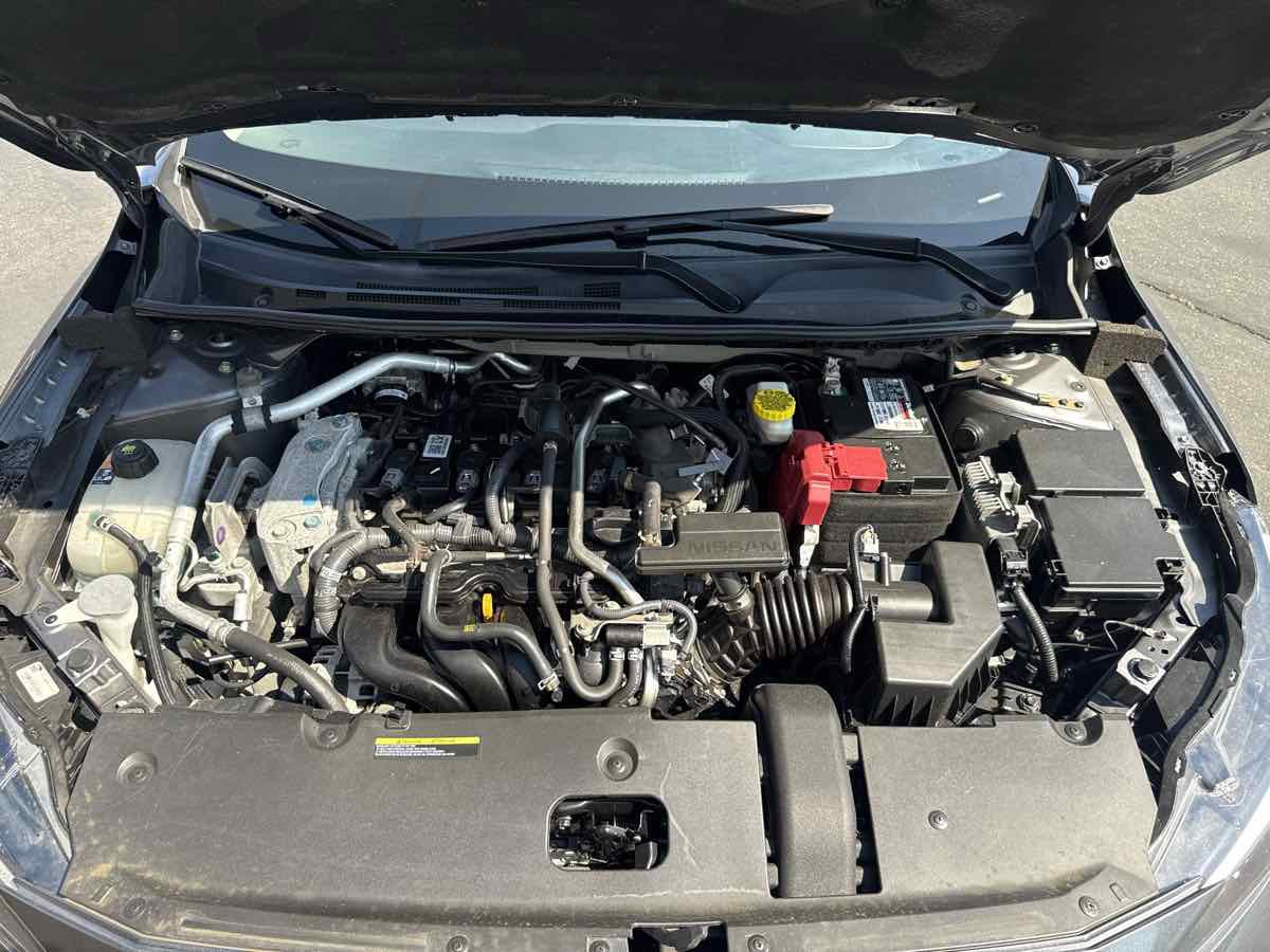 Used 2022 Nissan Sentra SV w/ Trunk Package FWD image 10