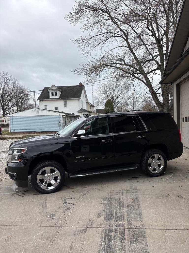 Used 2016 Chevrolet Tahoe LTZ AWD/4WD image 7