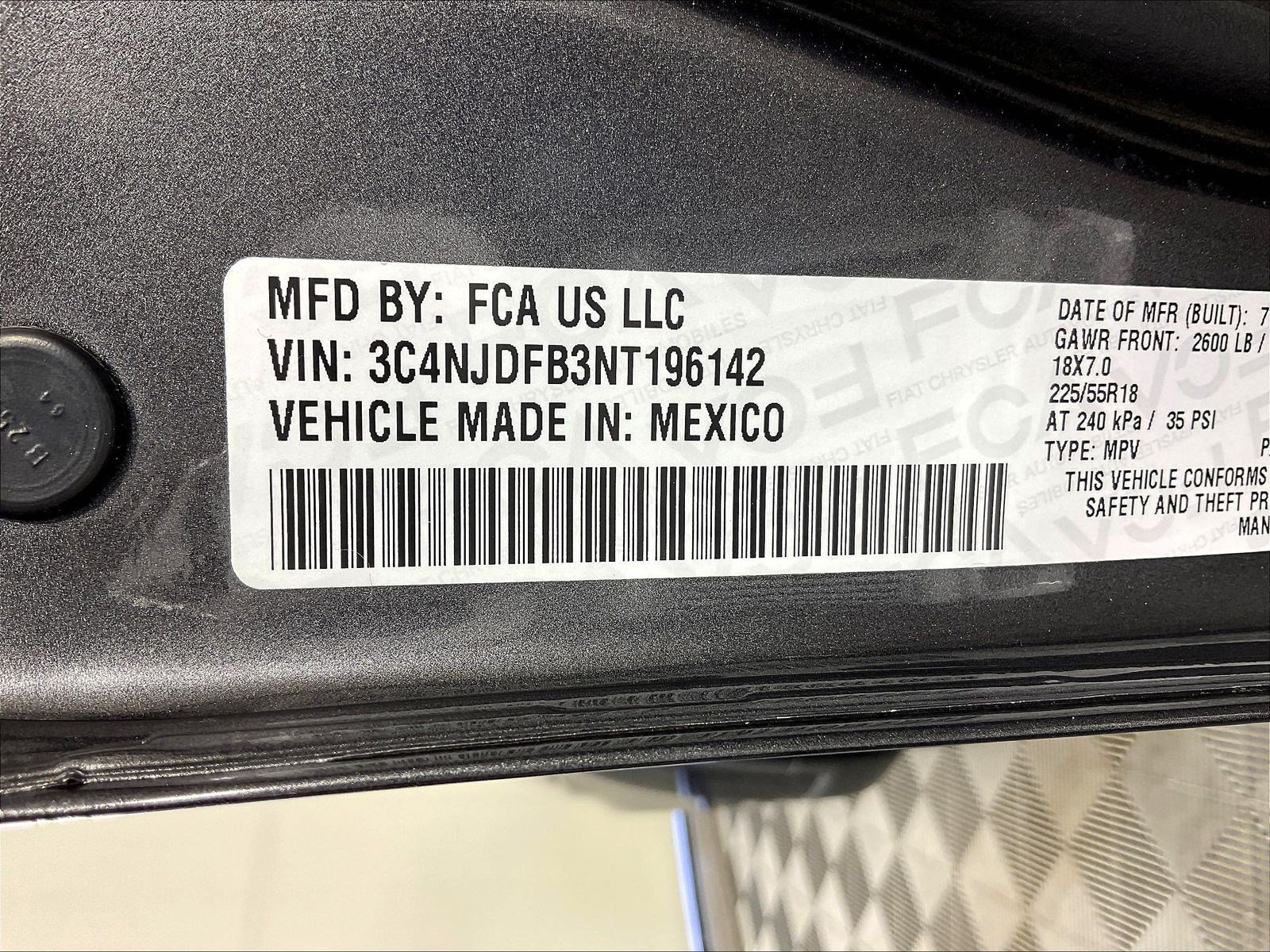Used 2022 Jeep Compass Latitude AWD/4WD image 18