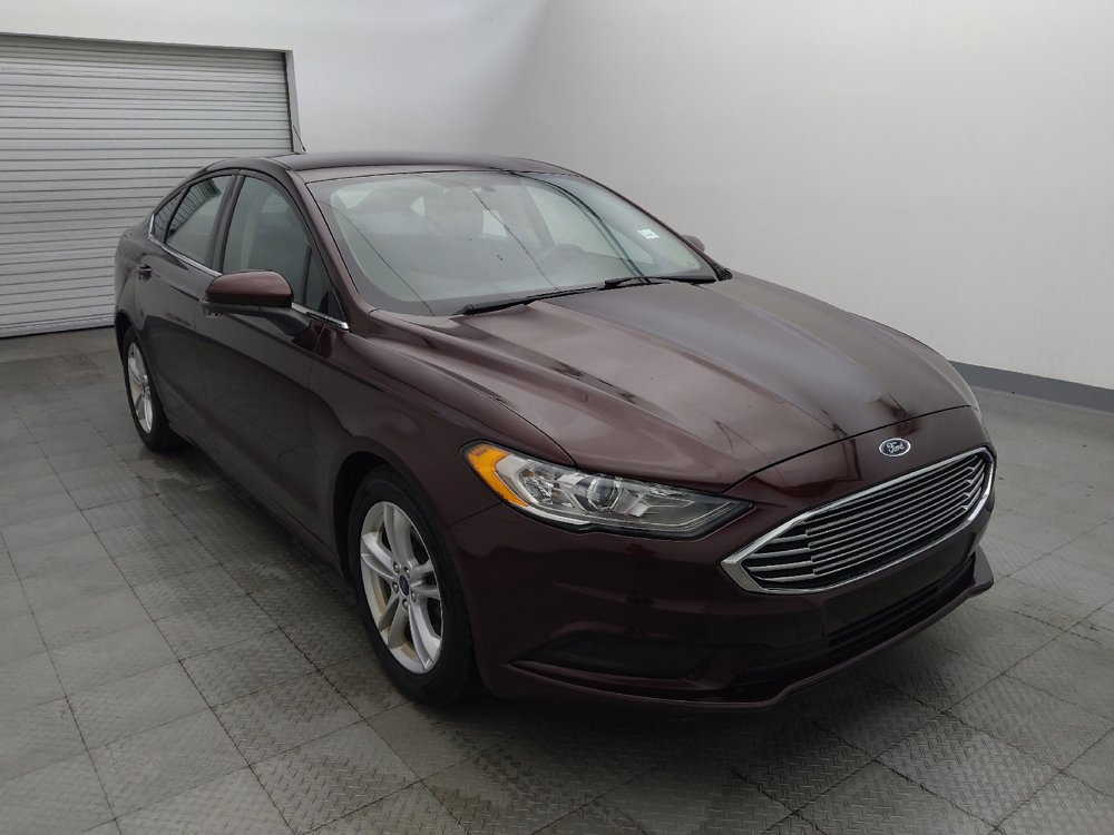 Used 2018 Ford Fusion SE FWD image 13