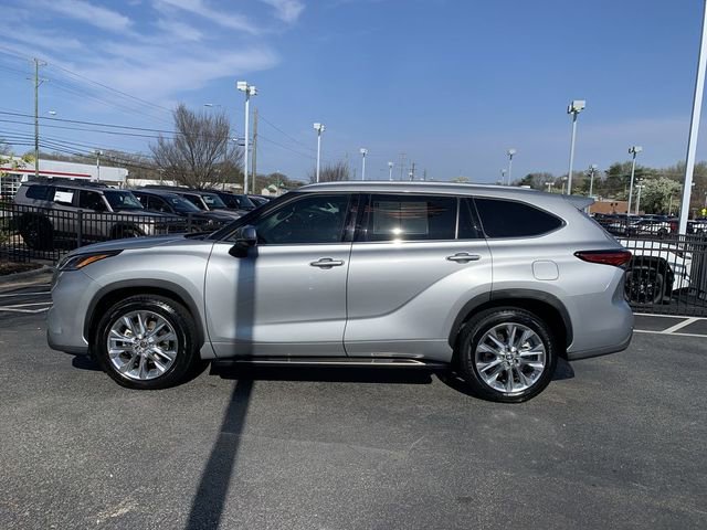 Used 2023 Toyota Highlander Limited image 5