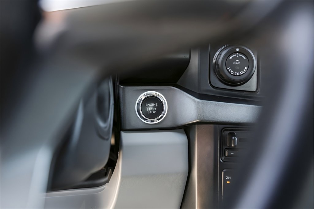 Used 2024 Ford F450 Limited w/ FX4 Off-Road Package image 21