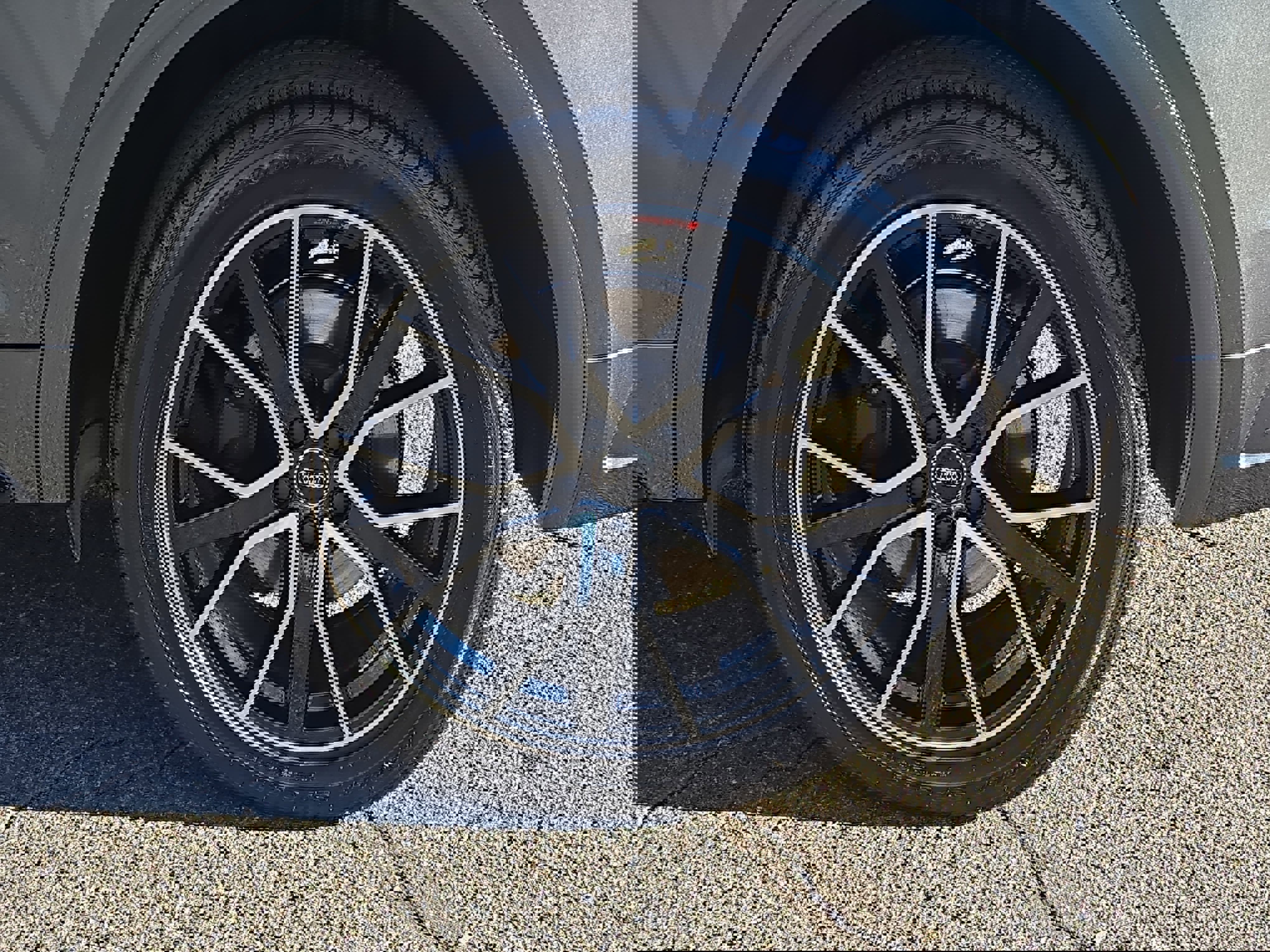 Used 2023 Audi SQ5 Premium Plus w/ Premium Plus Package image 34