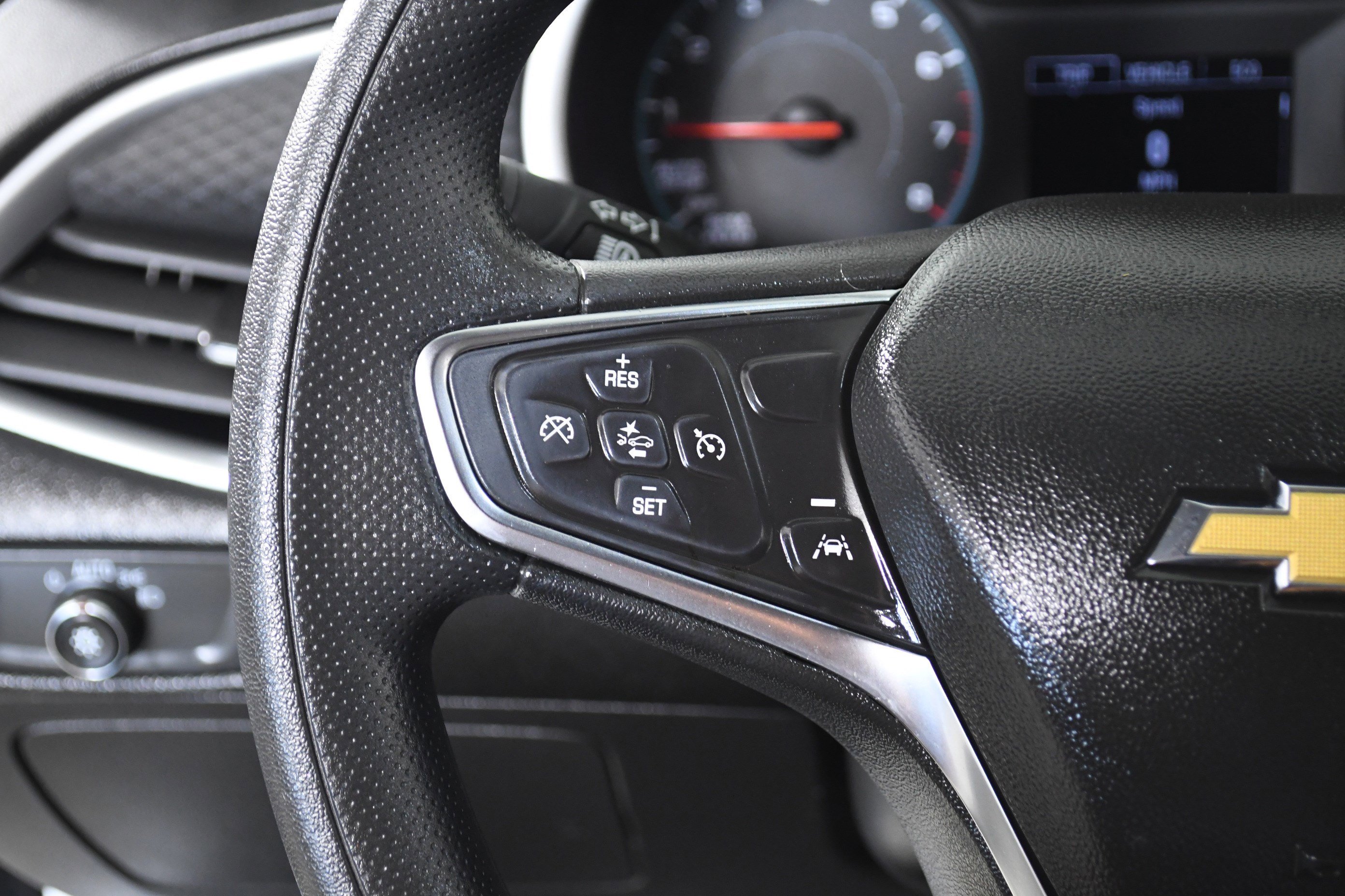 Used 2024 Chevrolet Malibu LS w/ Driver Confidence Package image 11