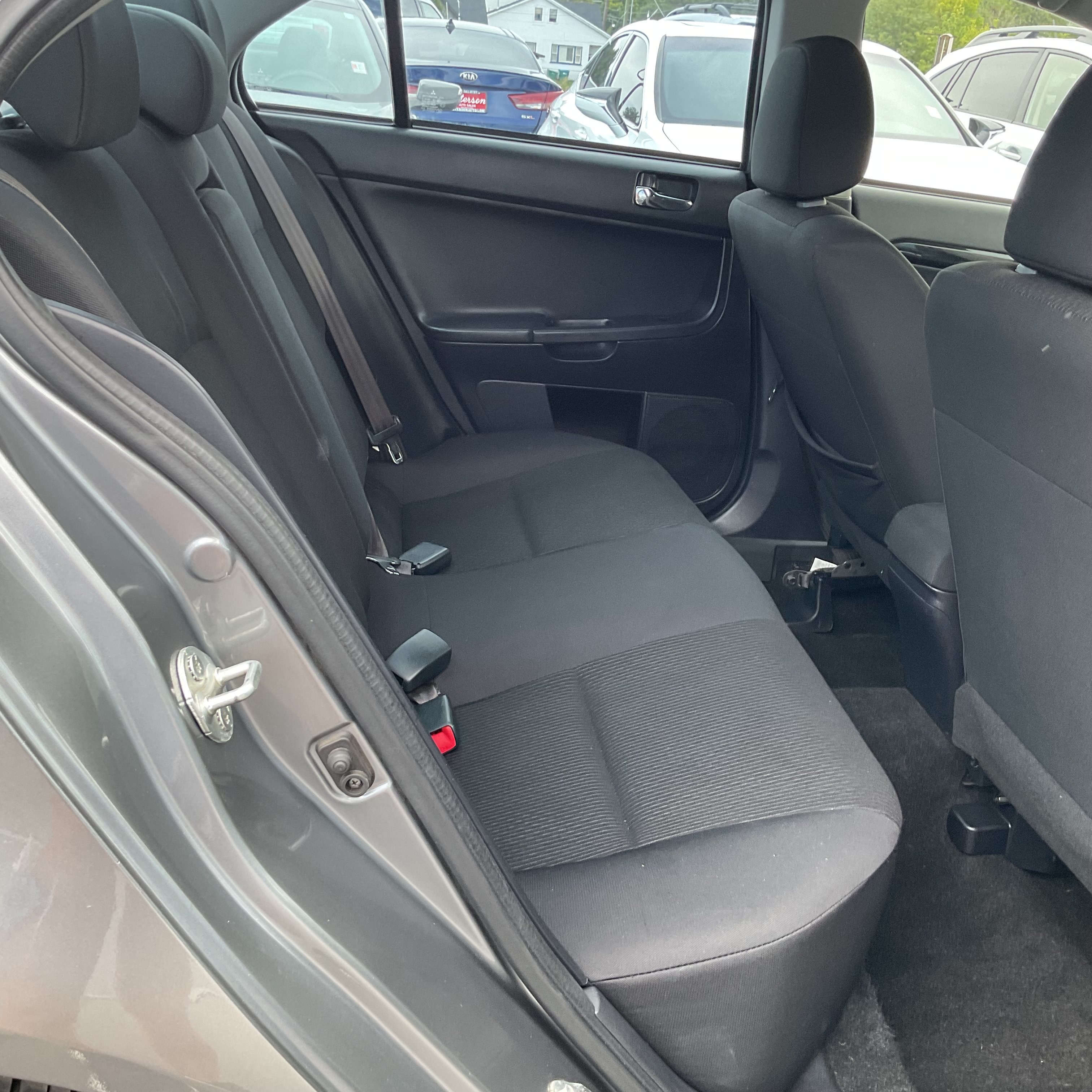 Used 2017 Mitsubishi Lancer ES FWD image 11