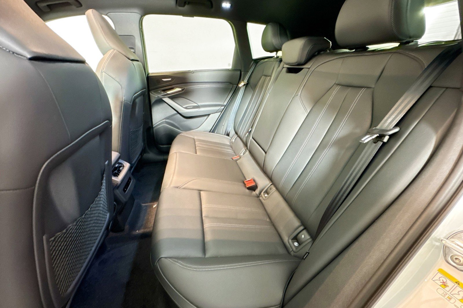 New 2027 Audi Q6 e-tron Premium Plus image 21