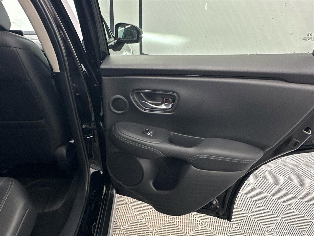 New 2026 Honda HR-V EX-L image 18