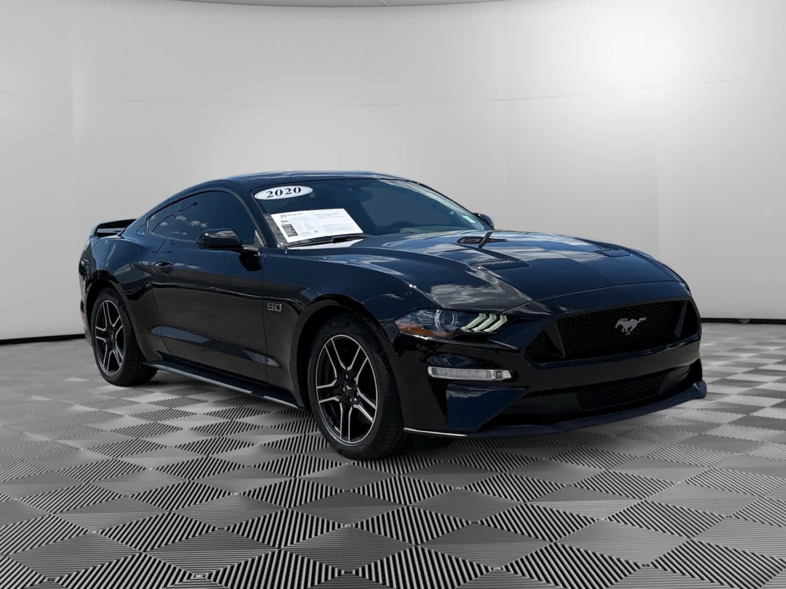 Used 2020 Ford Mustang GT RWD image 6