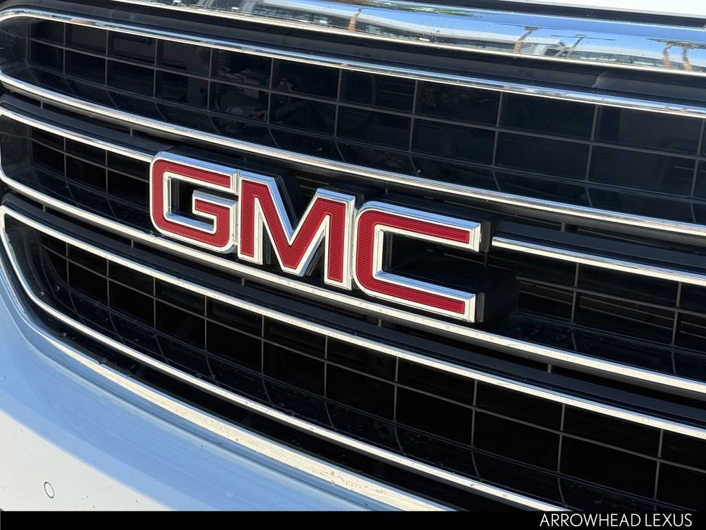 Used 2017 GMC Yukon XL SLT w/ Open Road Package AWD/4WD image 31