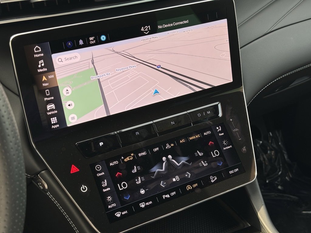 New 2024 Maserati Grecale GT image 14