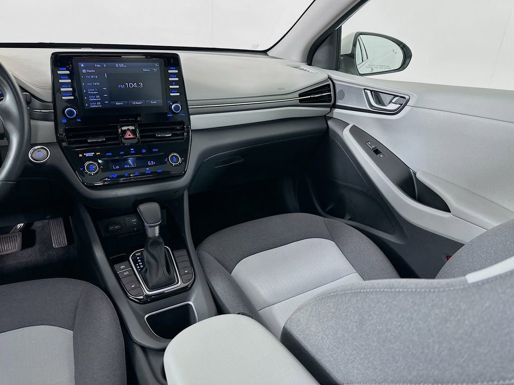 Used 2020 Hyundai Ioniq SEL image 23