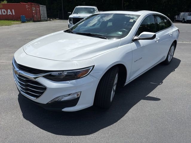 Used 2024 Chevrolet Malibu LT FWD image 1
