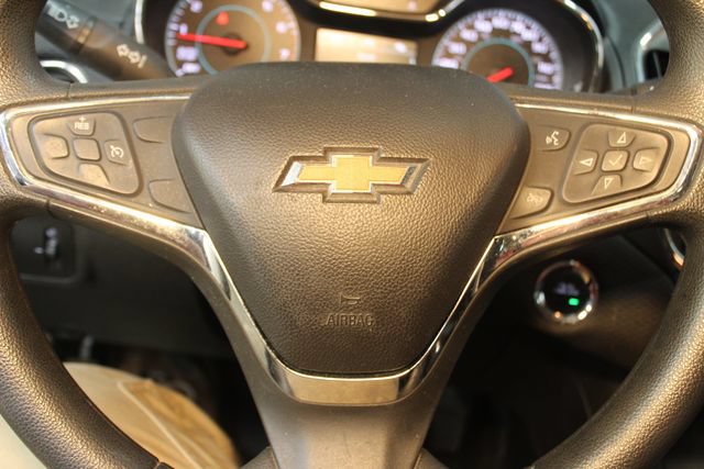 Used 2016 Chevrolet Cruze LT w/ LT Convenience Package FWD image 18